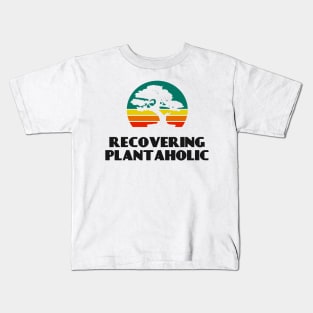 RECOVERING PLANTAHOLIC Retro Vintage Sunset Colors with Bonzai Indoor Plant For Gardeners Kids T-Shirt